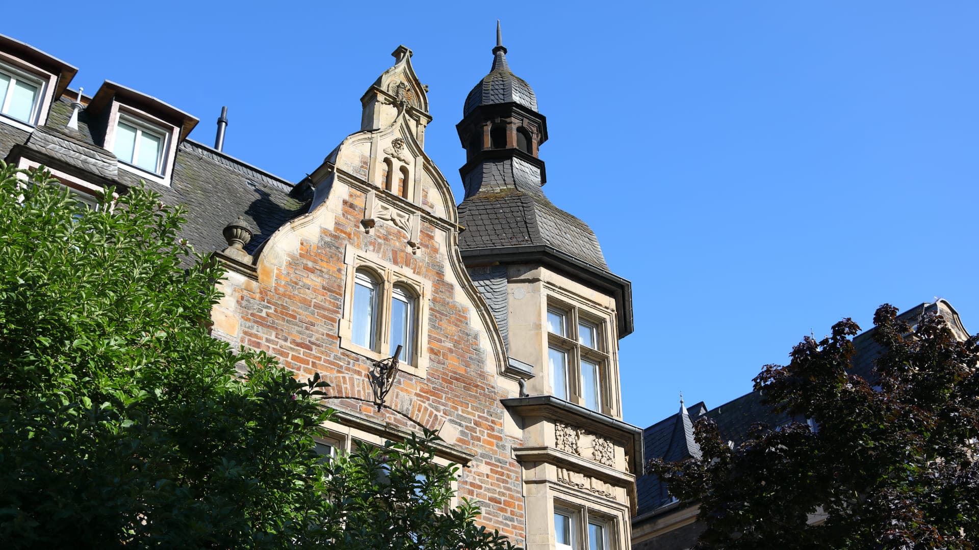 Außenansicht der denkmalgeschützten Villa Moselvilla in der Ravenestraße 32, Cochem